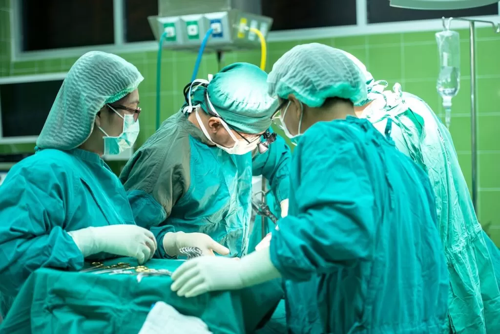 qual melhor medico para tratar o lipedema